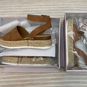 NWT Soda Platform Sandals